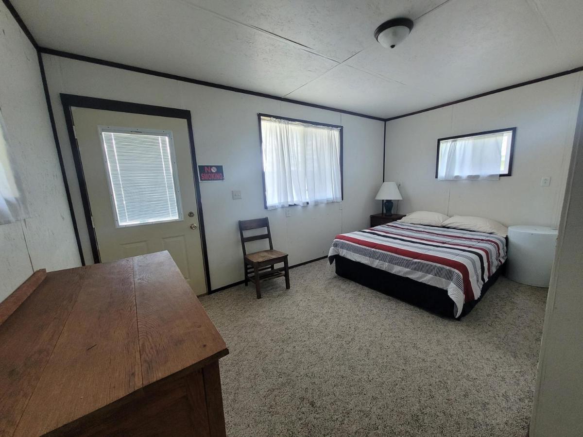 Eagles Landing Campground 스터지스 외부 사진